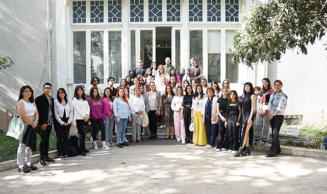 Ege Üniversitesi 10 Uluslararası EgeArt Sanat Günleri, Cumhuriyetin 100 yılında sanatseverlerle buluşuyor