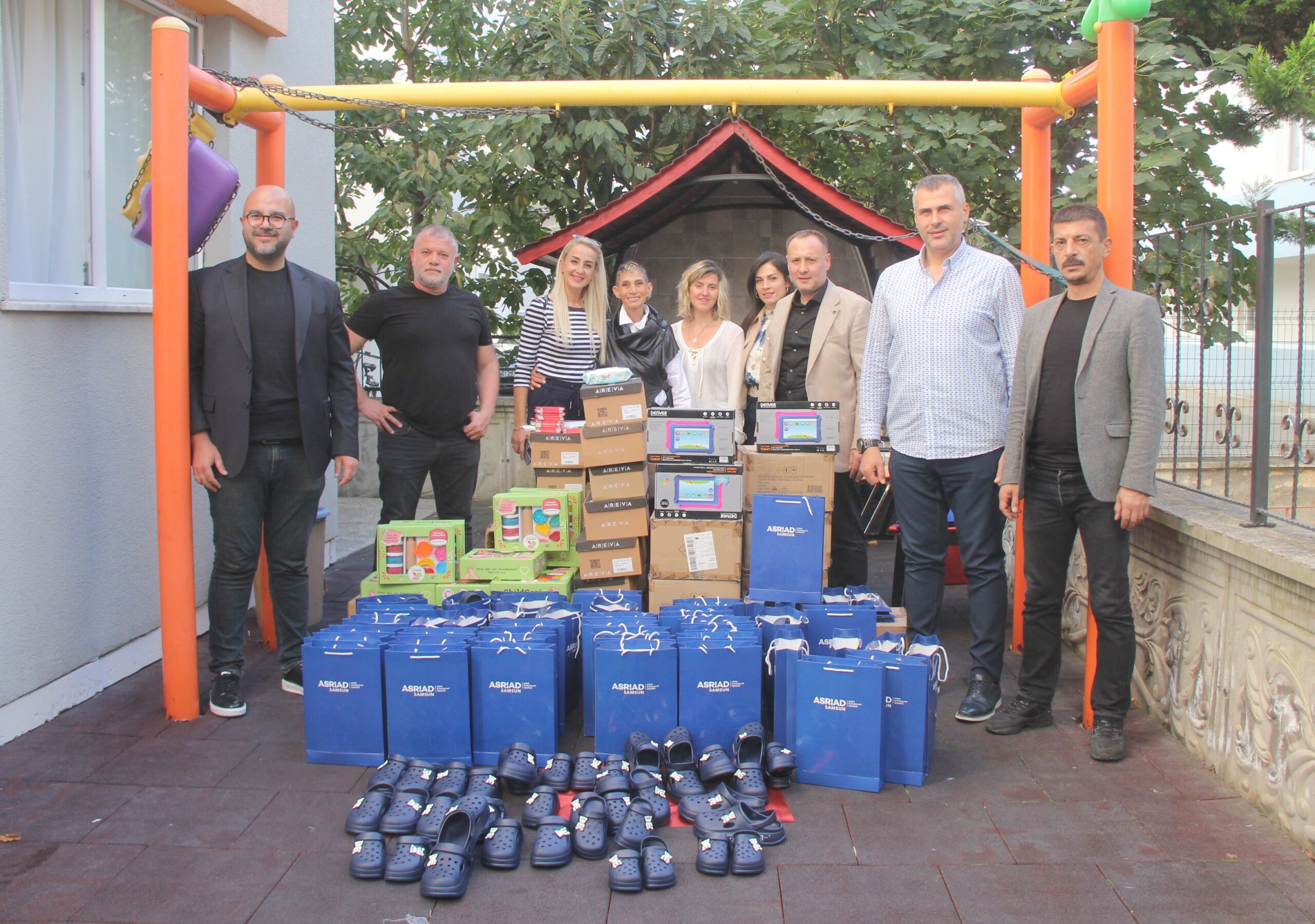 ASRİAD LÖSEMİLİ ÇOCUKLARI UNUTMADI