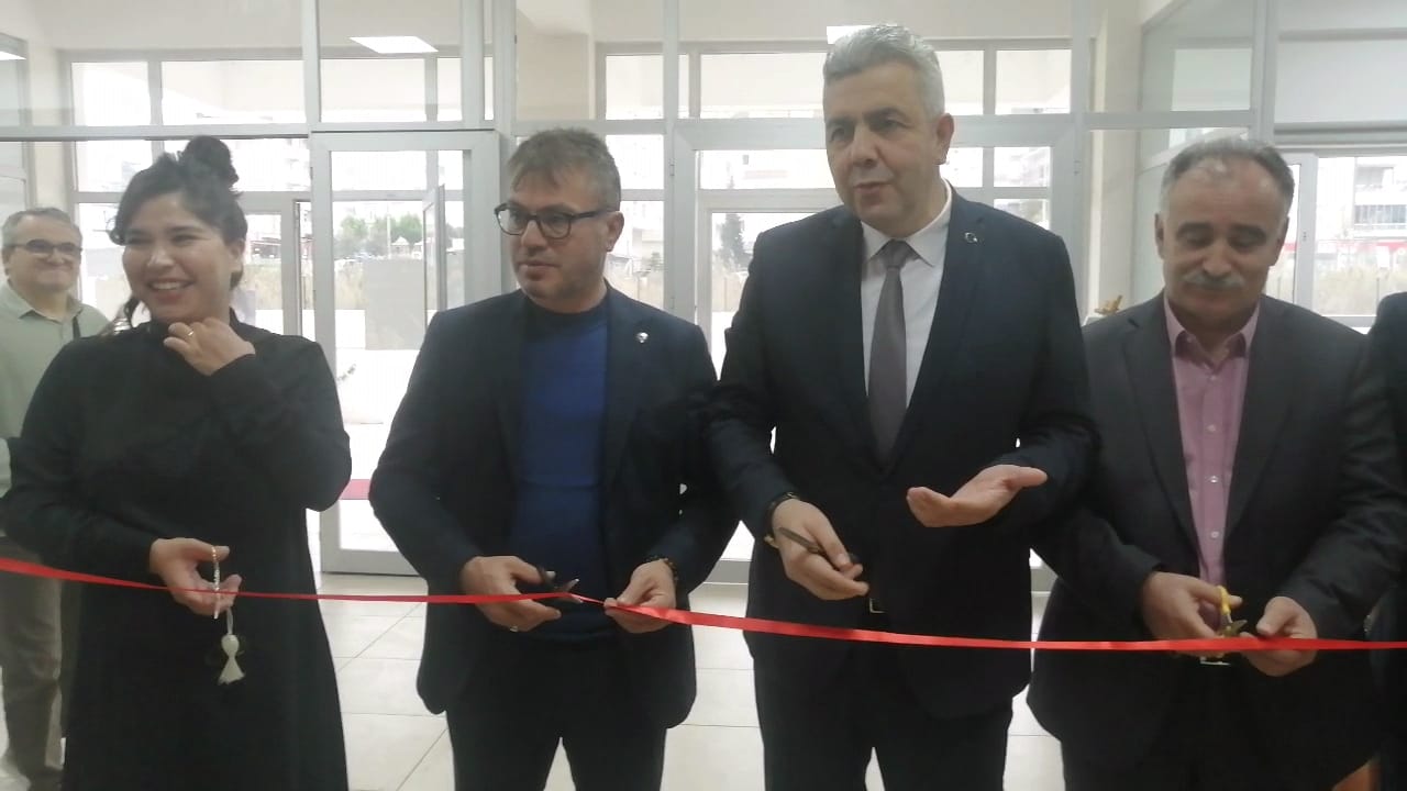 “Savaşla Yaşamak, Katledilmek..Sergisi Gerçekleştirildi.