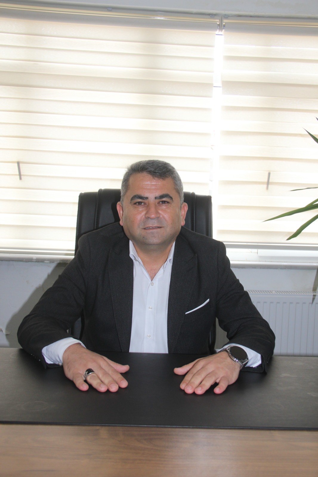 ÖZGÜR ÖZEL’E BİR TEPKİ DE SAMSUN’DAN! CHP’Lİ MECLİS İSTİFA ETTİ!