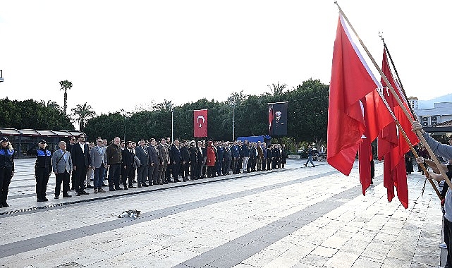 Kemer’de öğretmenler günü kutlandı