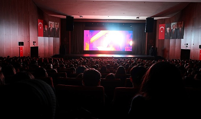 Kocaeli Büyükşehir’den öğrencilere 10 Kasım’a özel film gösterimi