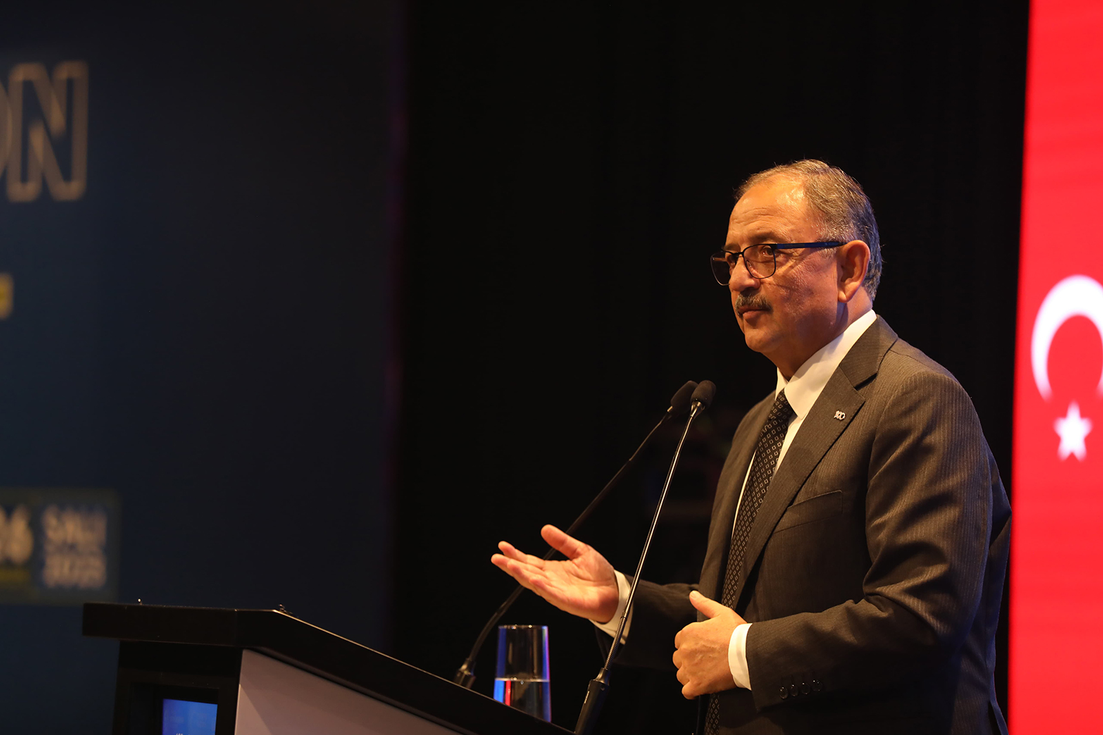 Bakan Özhaseki’den ‘Kentsel dönüşüm’ vurgusu