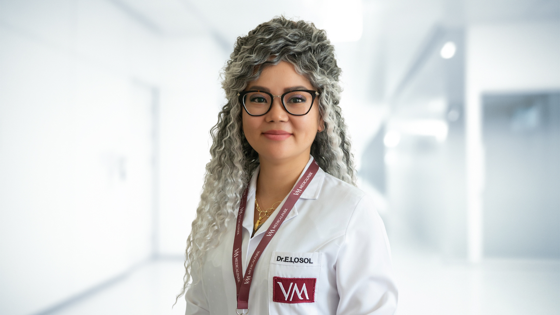 “Yüksek topuklu ve dar ayakkabı nasıra yol açıyor”