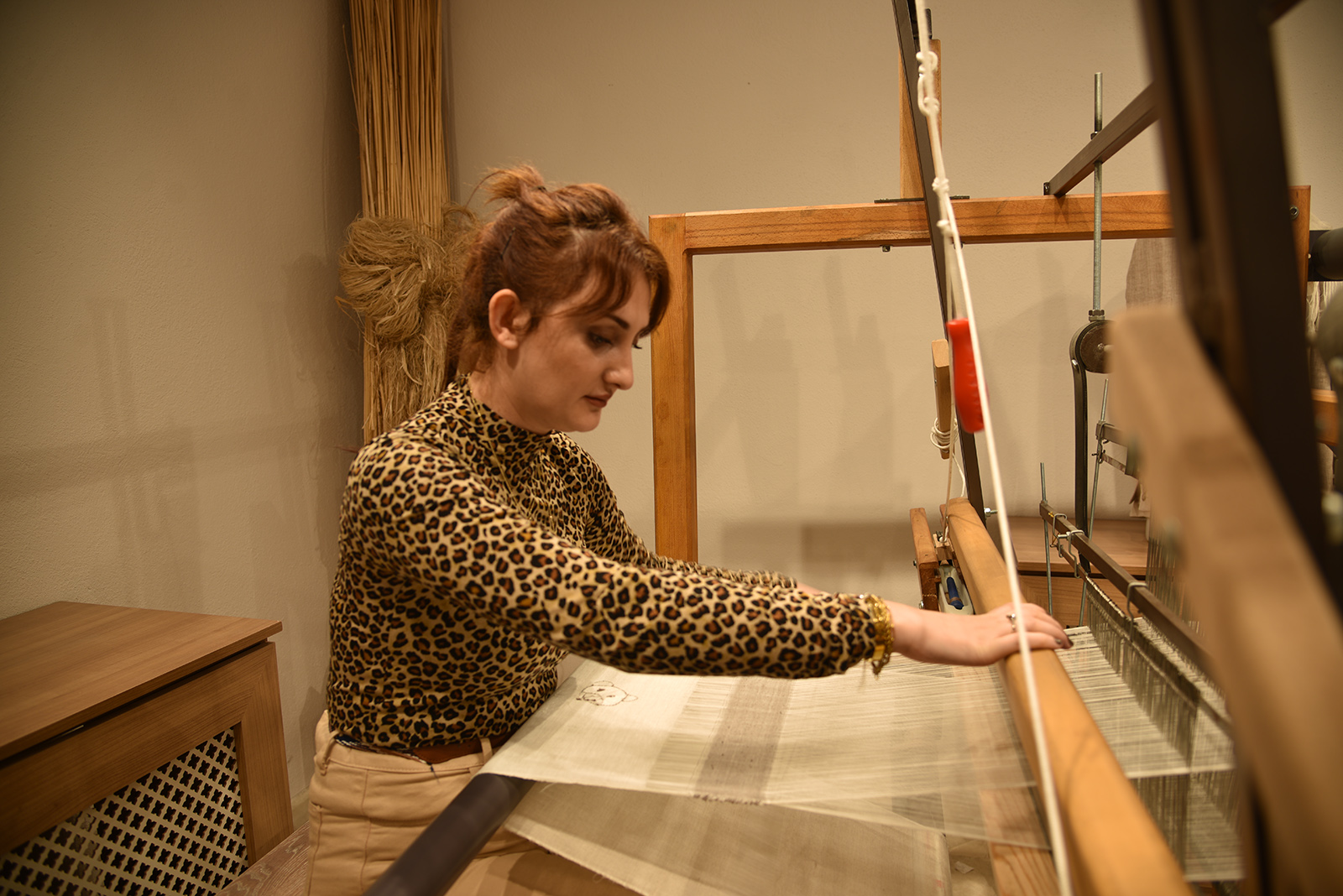 Kadınların emeğiyle kenevir ipi ürüne dönüşüyor