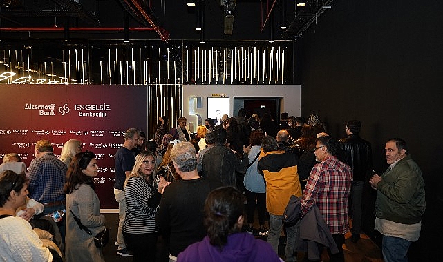 Alternatif Bank Dünya Engelliler Günü’nde  Atatürk filmini işaret dili çevirisiyle işitme engelliler ile buluşturdu