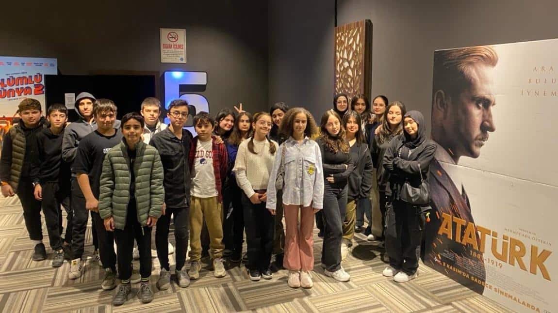 8- B Sınıfı Sinema Etkinliği