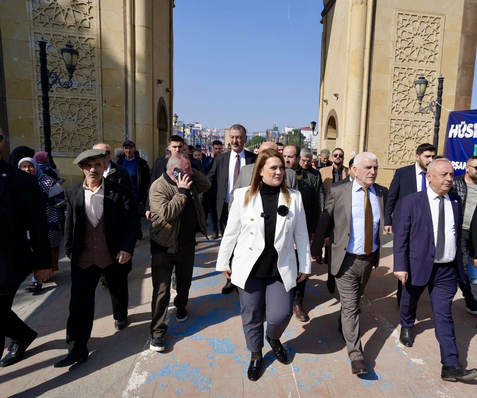 RAYLAR FOTOĞRAF ÇEKEREK DÖŞENMİYOR