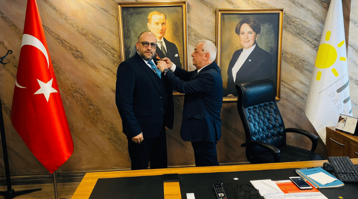 Yeniden Refah Partisi’nin Eski Atakum İlçe Başkanı, Serdar Yaman, İyi Parti’ye Katıldı