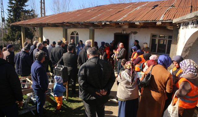 Özlem Maraş’tan Kasnakçımermer Köyü’ne çıkarma