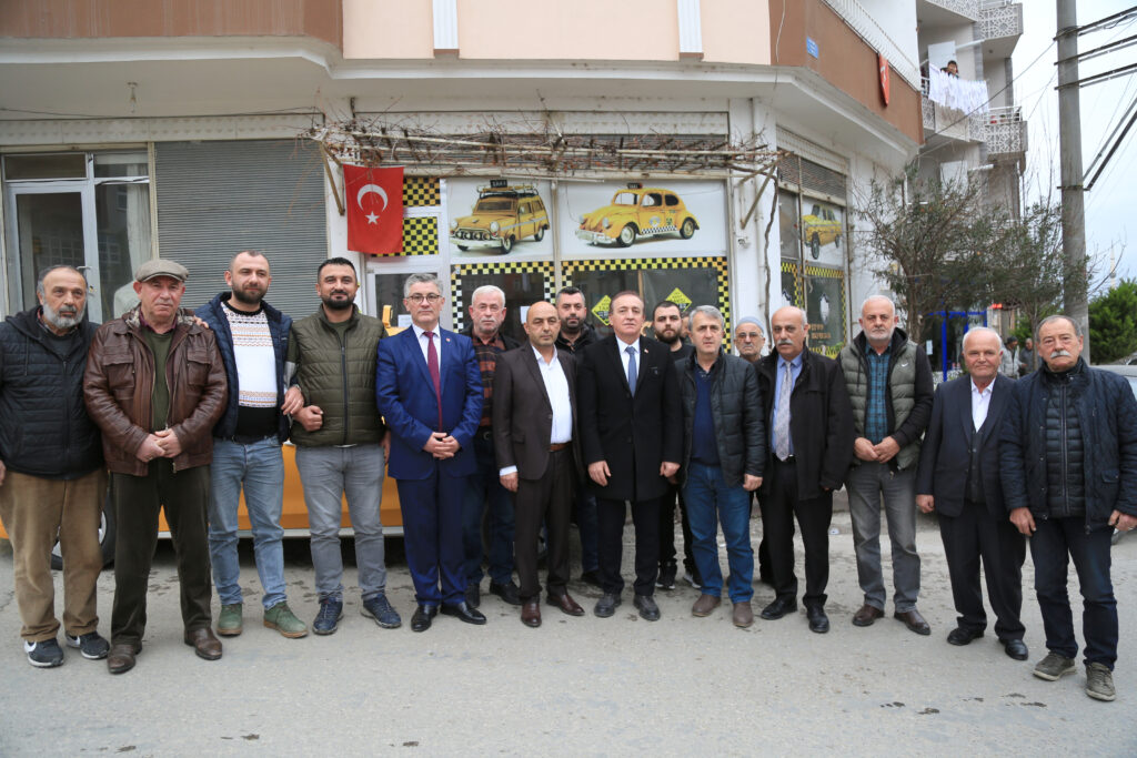 CEVAT ÖNCÜ: MASA BAŞINDA TAKSİCİ ESNAFININ SORUNUNU ÇÖZEMEZSİNİZ