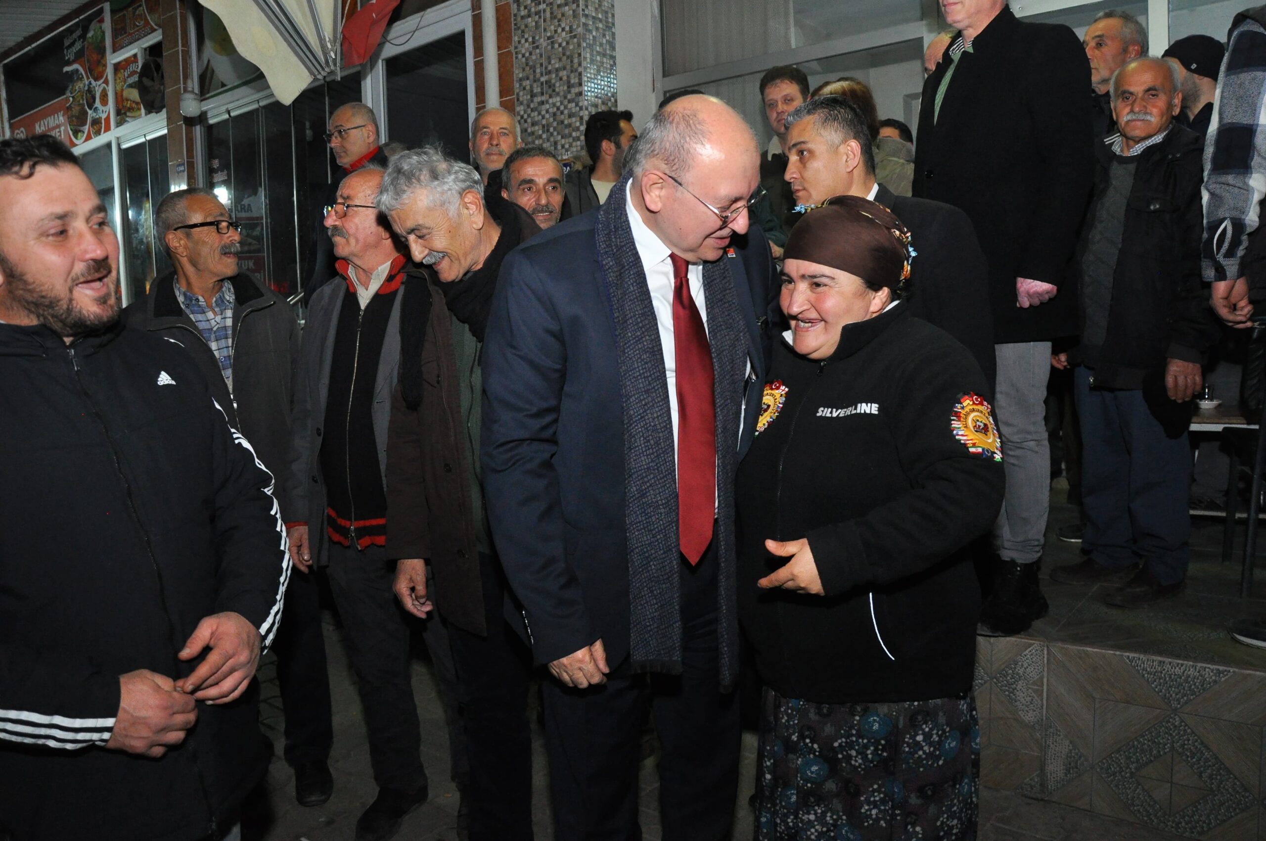 “EMEKÇİYİ KORUYACAK, BELEŞÇİLERLE UĞRAŞACAĞIZ”