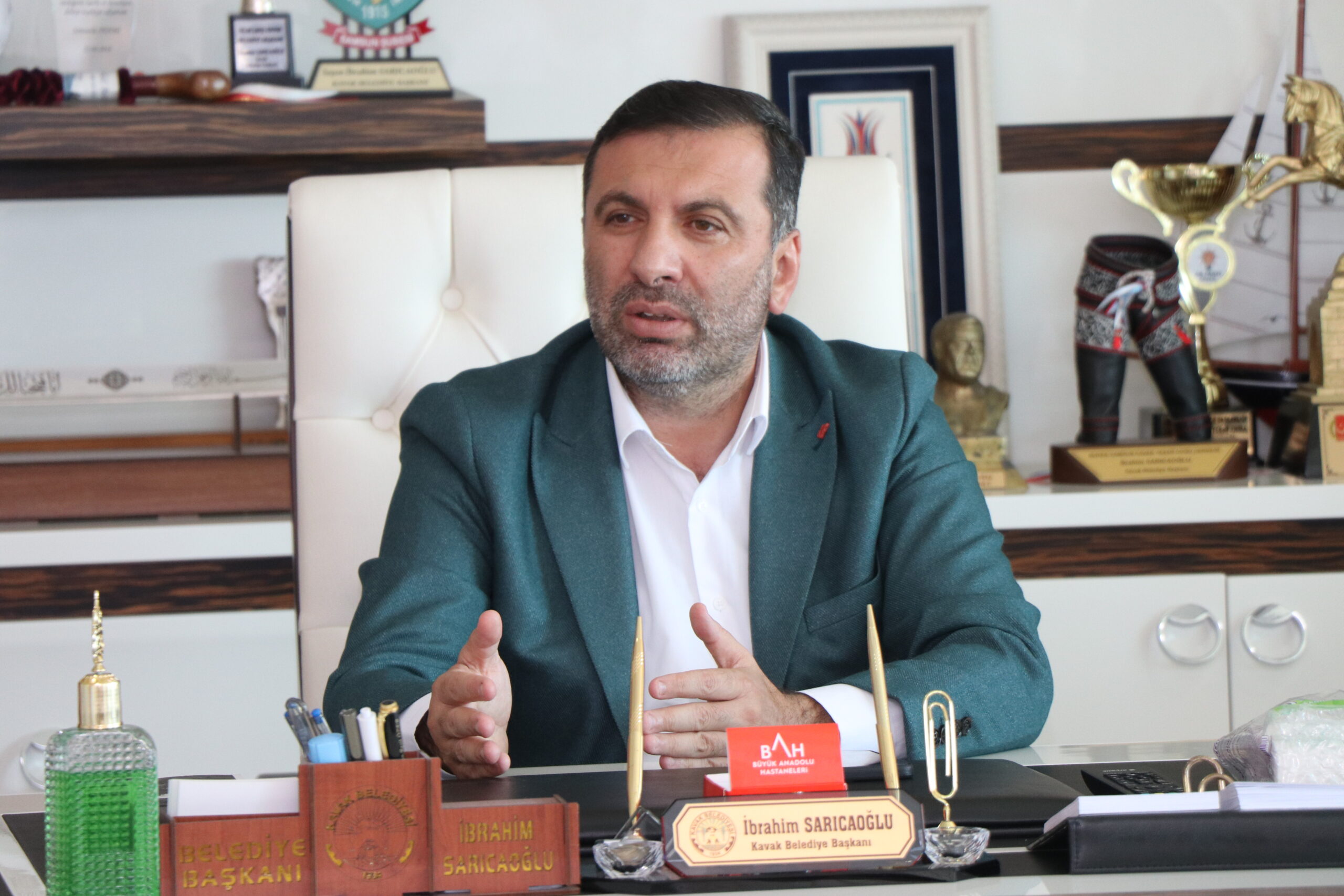 SARICAOĞLU, İFTİRAYI SİYASET SANIYORLAR