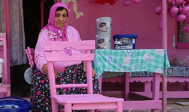 Isparta’nın ‘Barbie Teyzesi’ Sakine Akkul’un çağrısı Filli Boya tarafından karşılık buldu