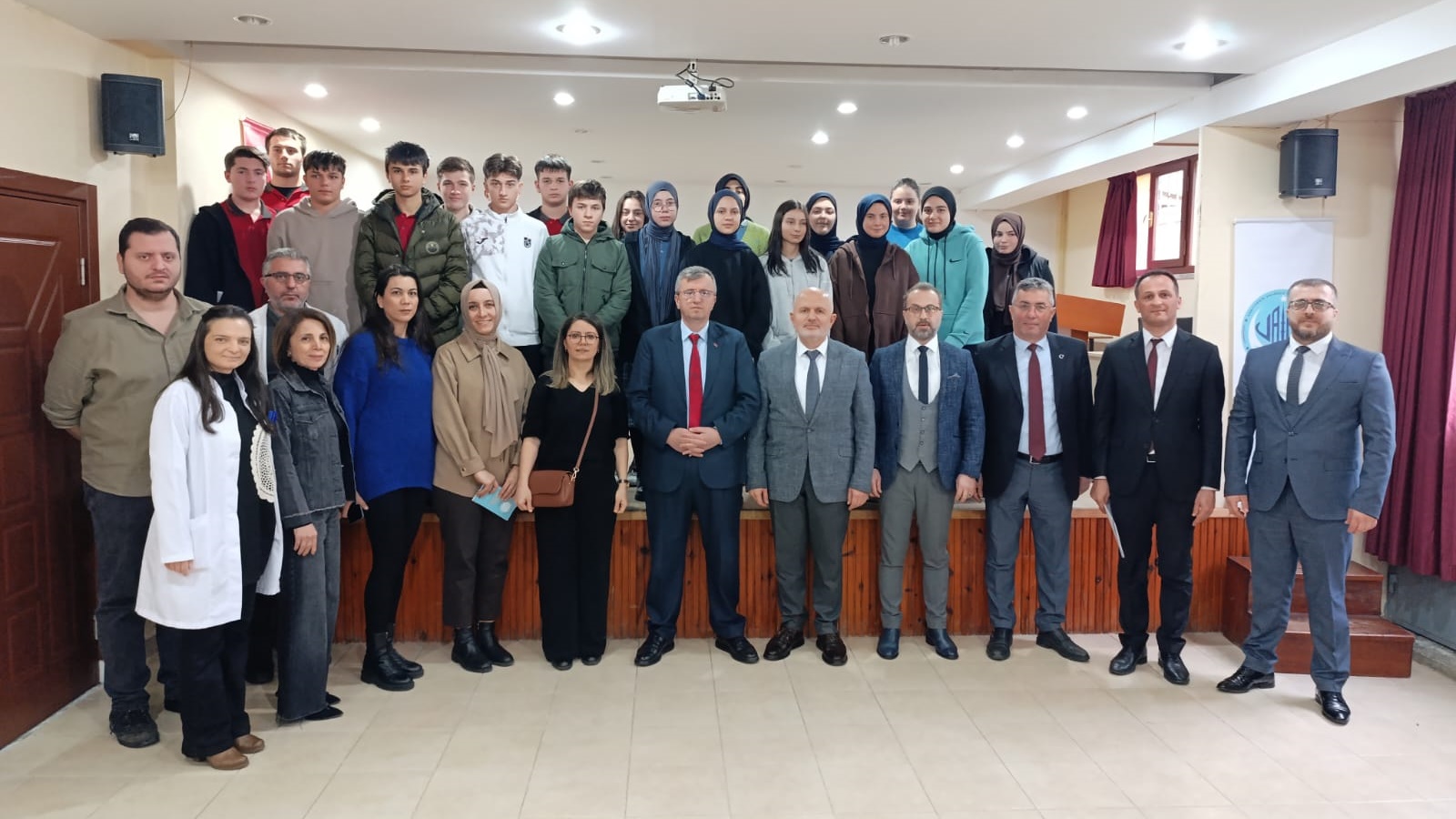 Vakfıkebir Anadolu İmam Hatip Lisesi, Türkiye’yi temsil edecek