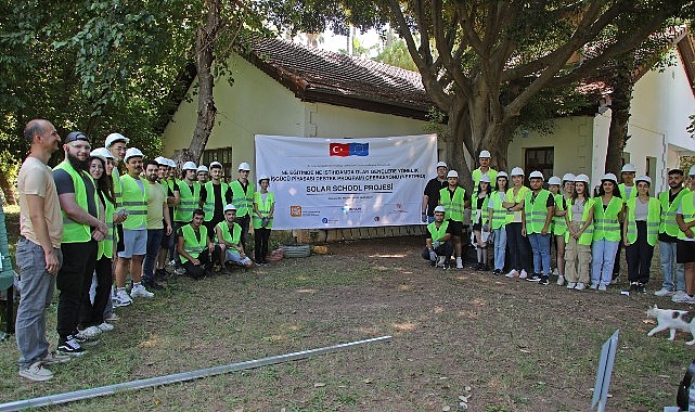 Antalya Büyükşehir’den gençlere çevre dostu istihdam