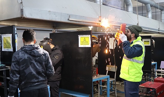 Büyükşehir, personel eğitimlerini sürdürüyor