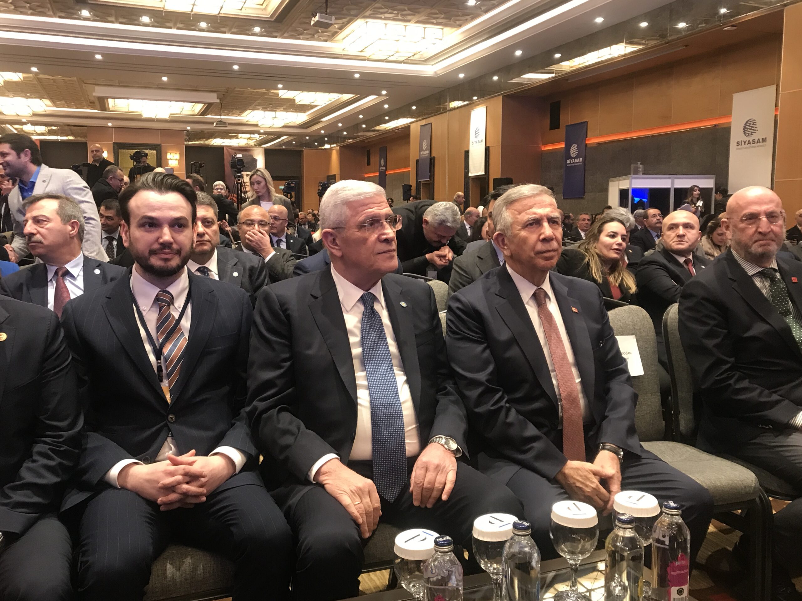 SİYASAM açılışı yapıldı, Yavaş katıldı: Ön seçimde diğer seçenekler her zaman gündemde