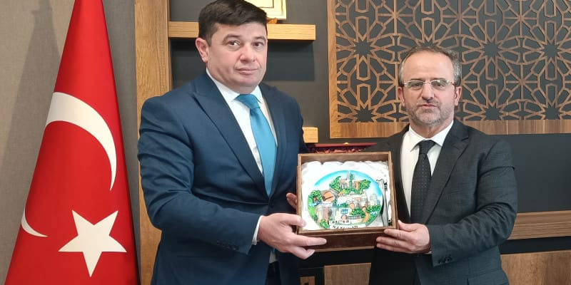 Azerbaycan Kars Başkonsolosu Aliyev’den İl Müftüsü Yıldız’a ziyaret