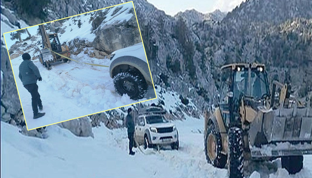 Antalya’da kar ve tipi nedeniyle 3 arkadaş mahsur kaldı