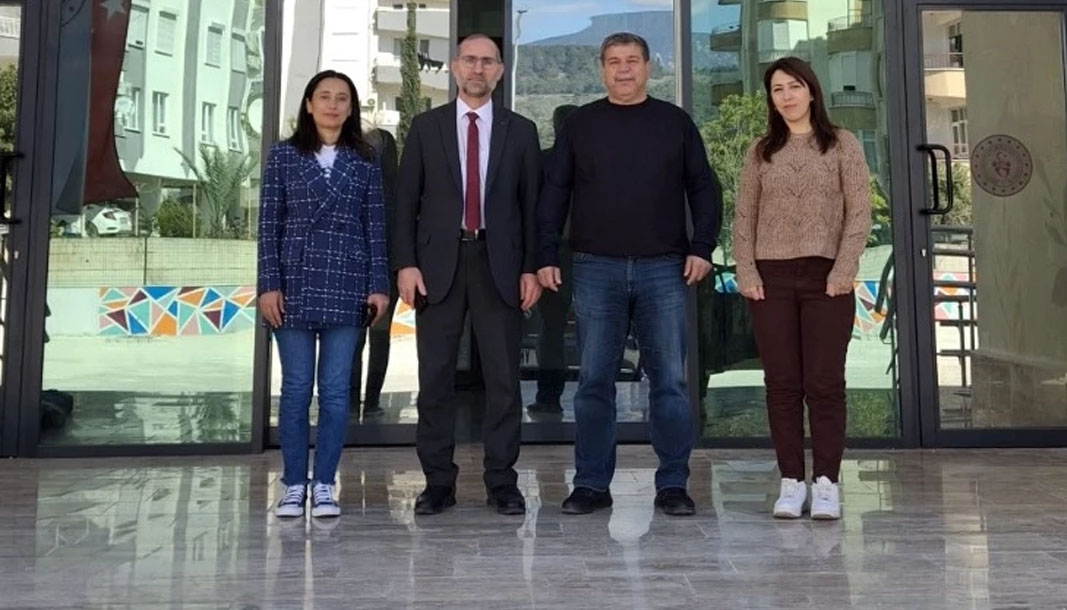Antalya’da Kumluca Müftüsü’nden Spor Müdürlüğü’ne ziyaret!