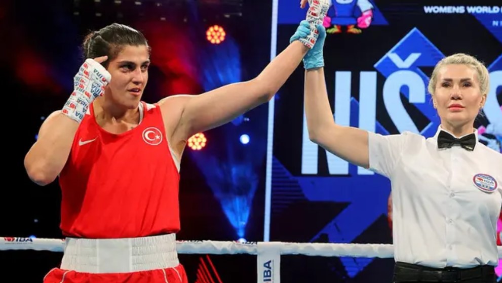 Busenaz Sürmeneli dünya şampiyonu!