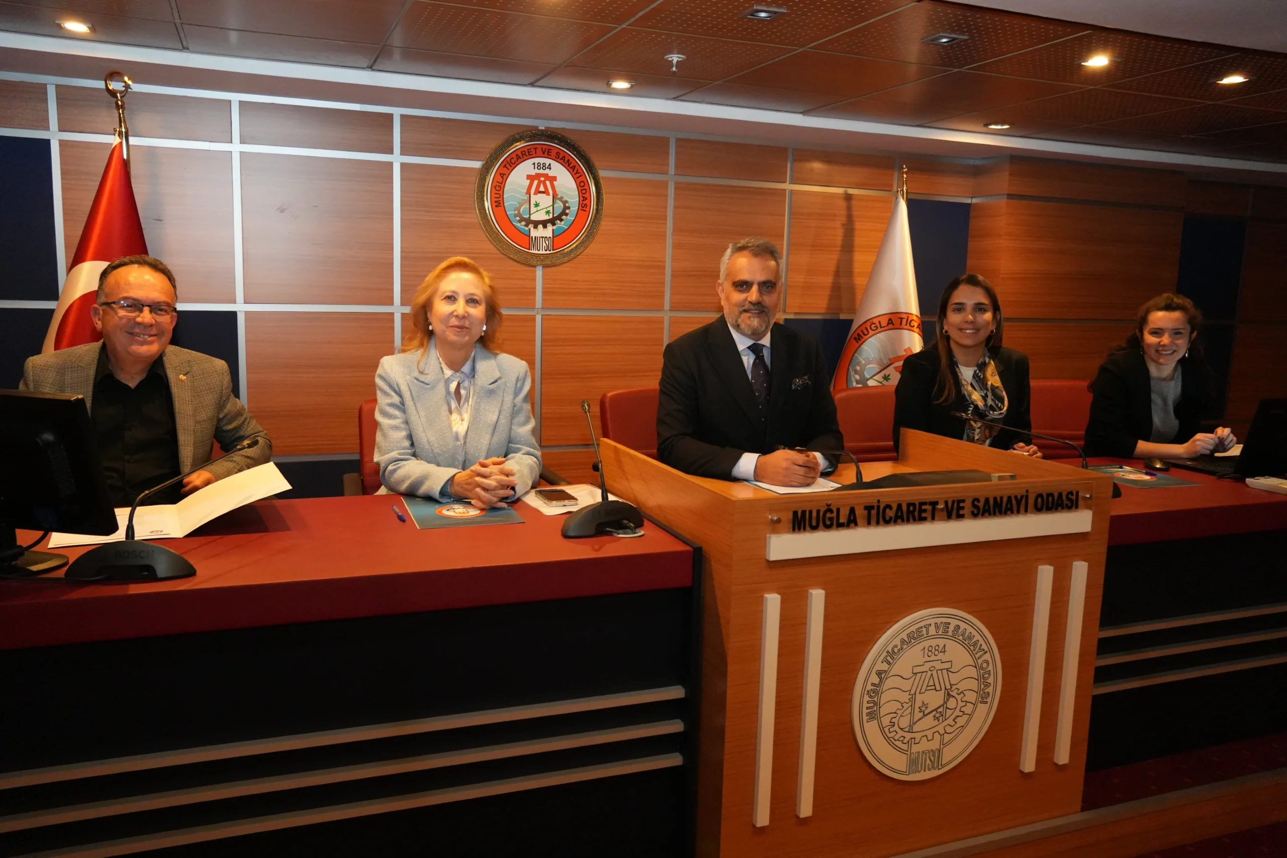 MUTSO meclisinde tüm komiteler bir araya geldi