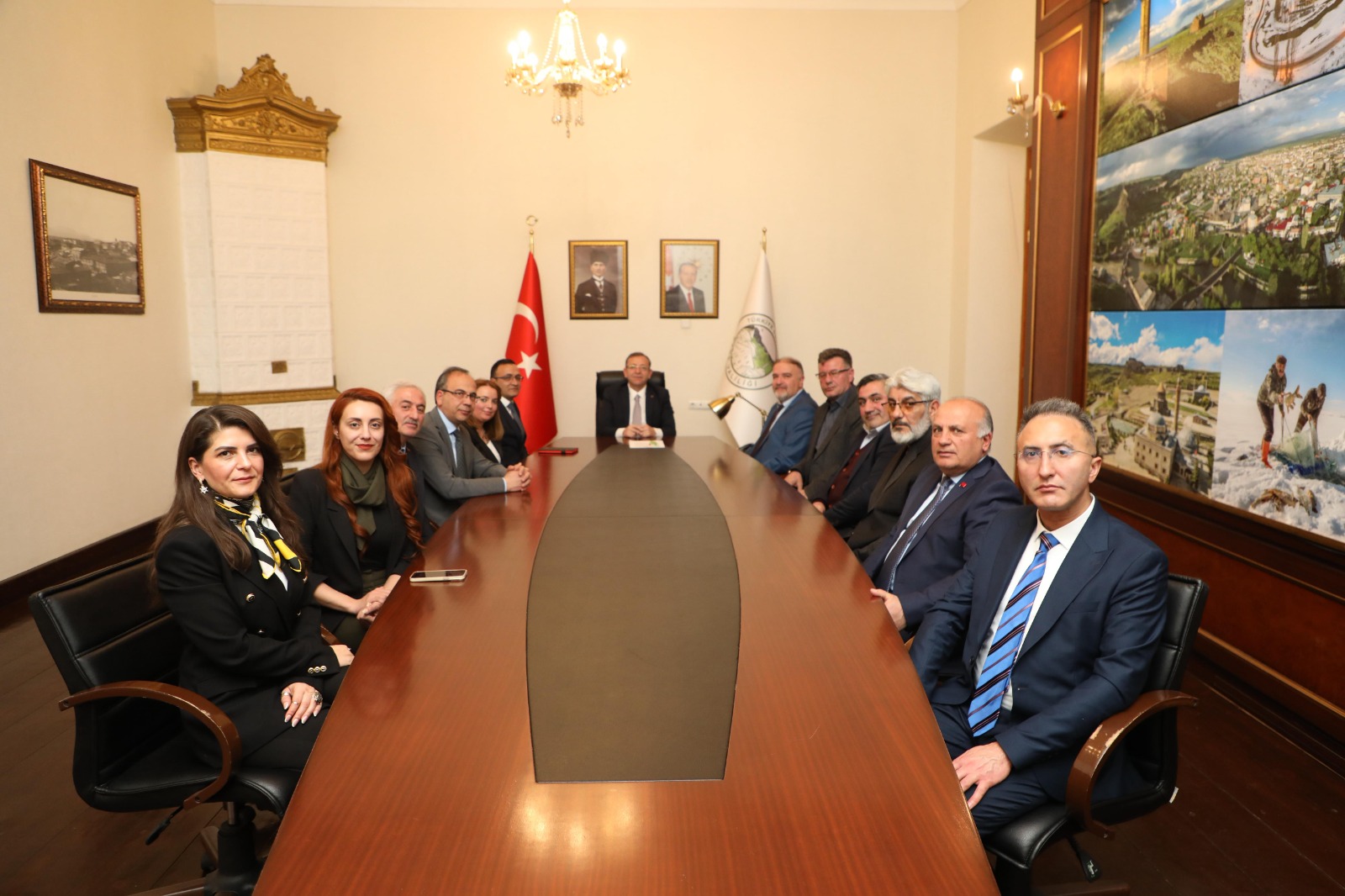 Kars Kent Konseyi’nden Vali Ziya Polat’a ziyaret