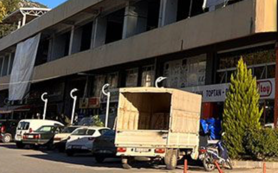 Bucak’ta Bayram öncesi Pazar yerleri değişti