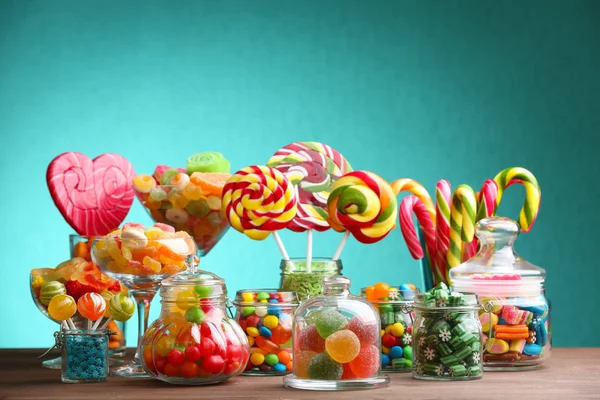 Türkiye Ramazan Bayramı’nı coşkuyla karşılıyor: Bayram sevinci her yerde