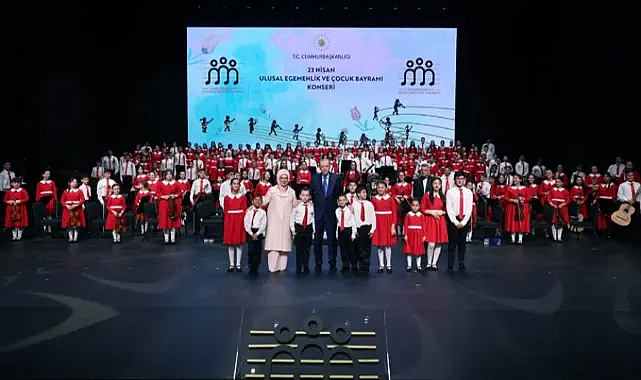 Beştepe’de 23 Nisan Coşkusu: Erdoğan Çocuklarla