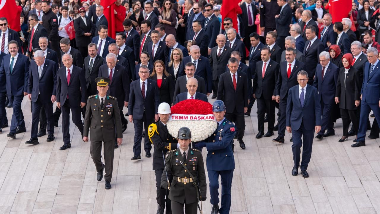 TBMM’den 105. Yıl Anıtkabir Ziyareti