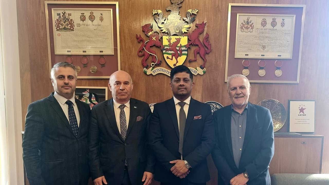Londra Enfield Belediyesi Türk Medya ve İş Dünyasını Ağırladı