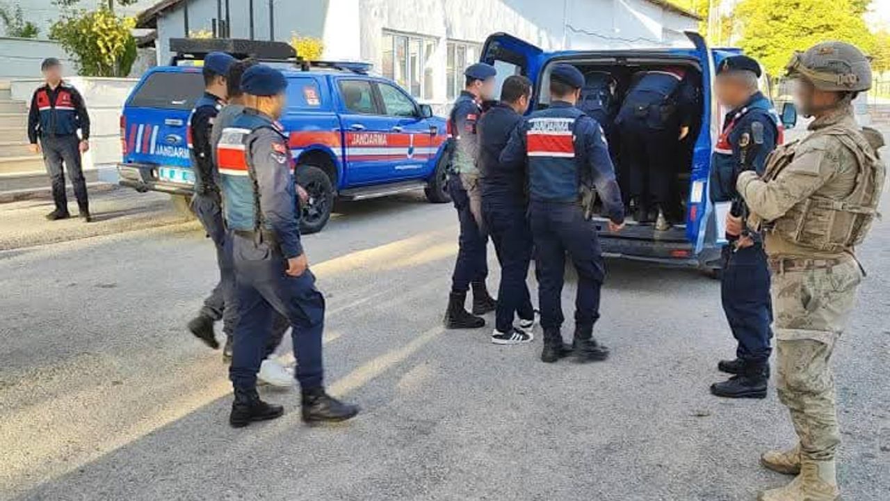 Tefecilik Operasyonu: 3 İl, 9 Gözaltı, İş İnsanları