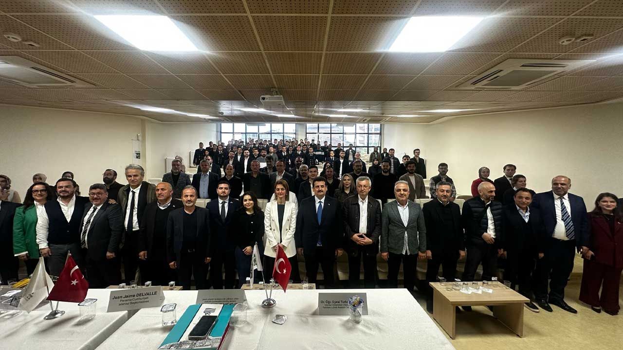 Rize İyidere Limanı: Stratejik Önemi Panelde Vurgulandı