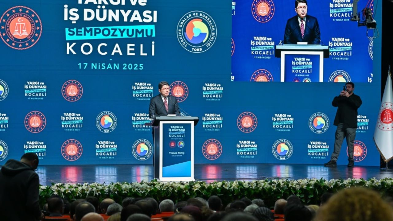 Bakan Tunç: İBB Yargı Sürecine Saygı!