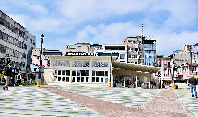 Samsun Anakent Meydanı ve Kafe Hizmete Açıldı