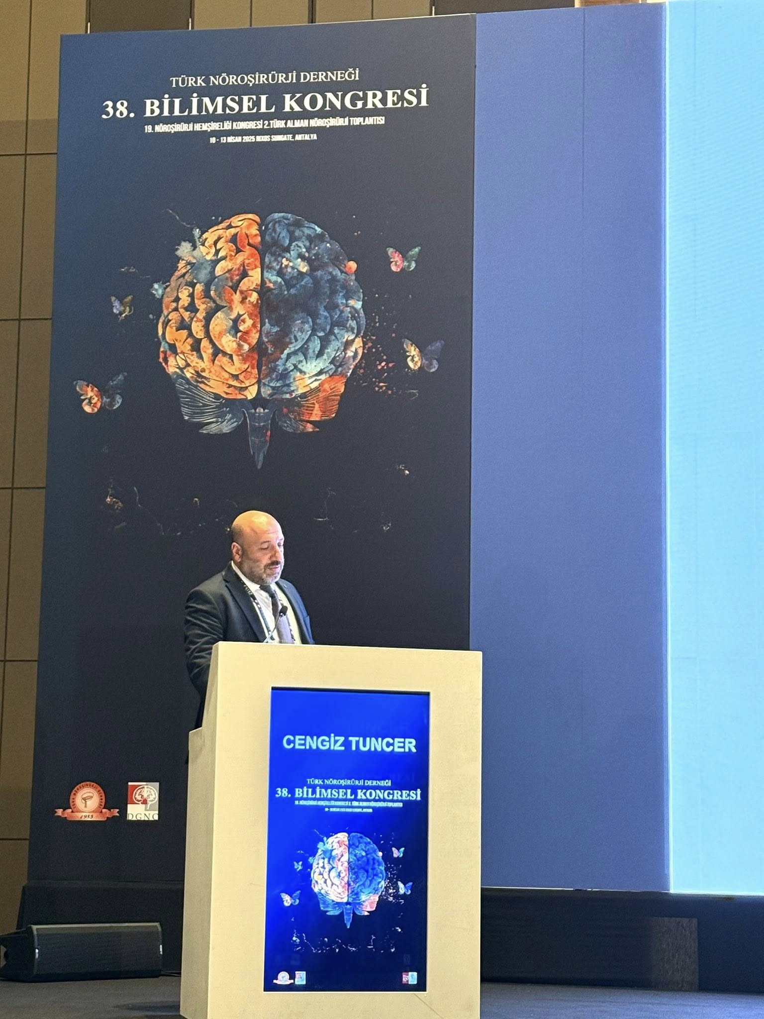 Düzce Üniversitesi Tıp Fakültesi Araştırma Hastanesi Başhekimi Doç. Dr. Tuncer, 38. Bilim Kongresi’nde sunum yaptı