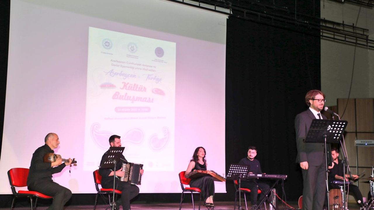 Kars’ta Bir Millet İki Devlet Vurgusu: Kültürel Buluşma