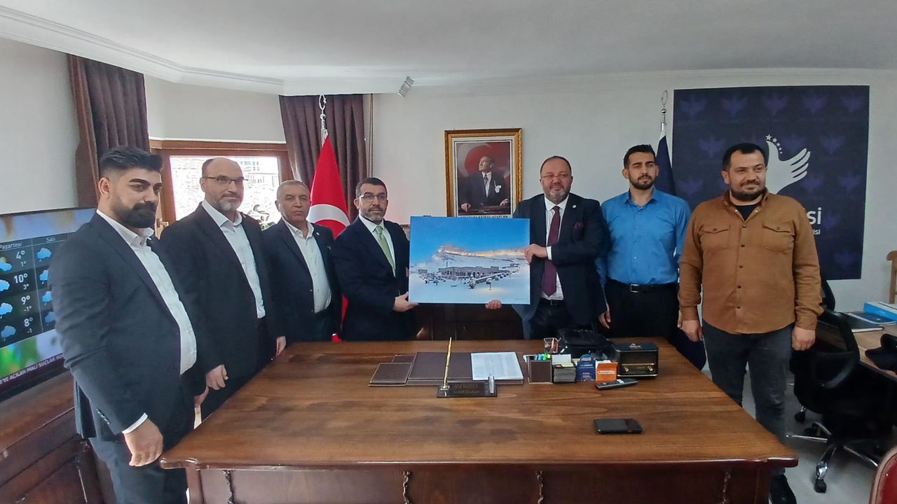 AK Parti’li Çakın, Altınçağ Partisi ile Gündemi Değerlendirdi