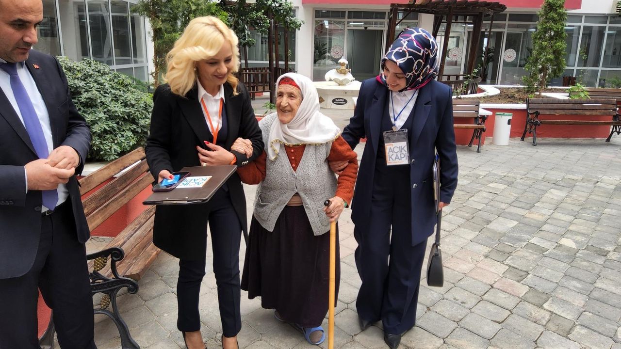 Kars Açık Kapı Huzurevi’nde Vatandaş Memnuniyeti