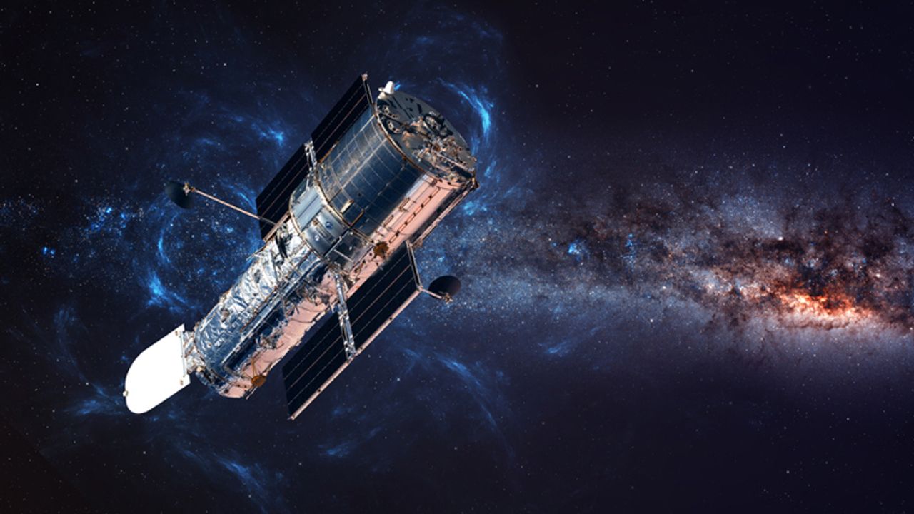 Hubble 35 Yaşında: Yeni Evren Görüntüleri Geldi