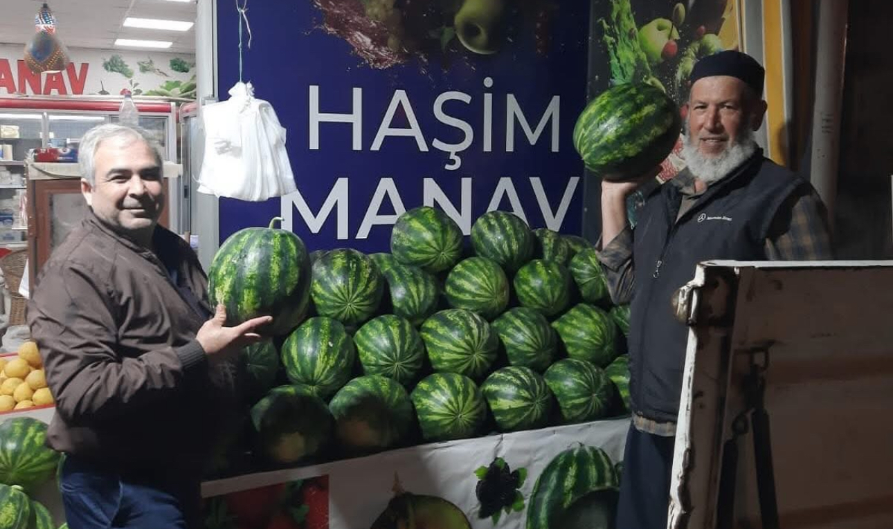 Antalya Karpuzu tezgahlarda yerini aldı