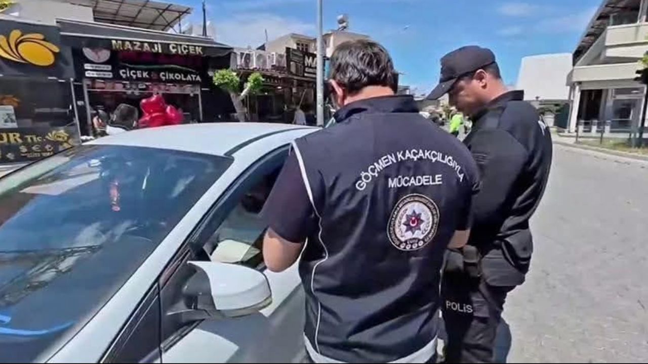 Göçmen Kaçakçılığı Operasyonu: 29 Organizatör & 723 Göçmen Yakalandı