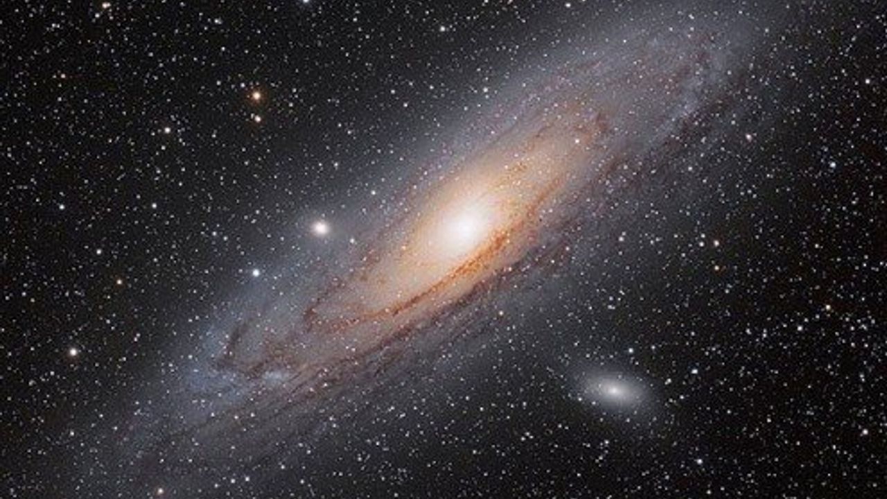 Yıldız Titreşimleri Evrenin Yaş Haritasını Çıkarıyor