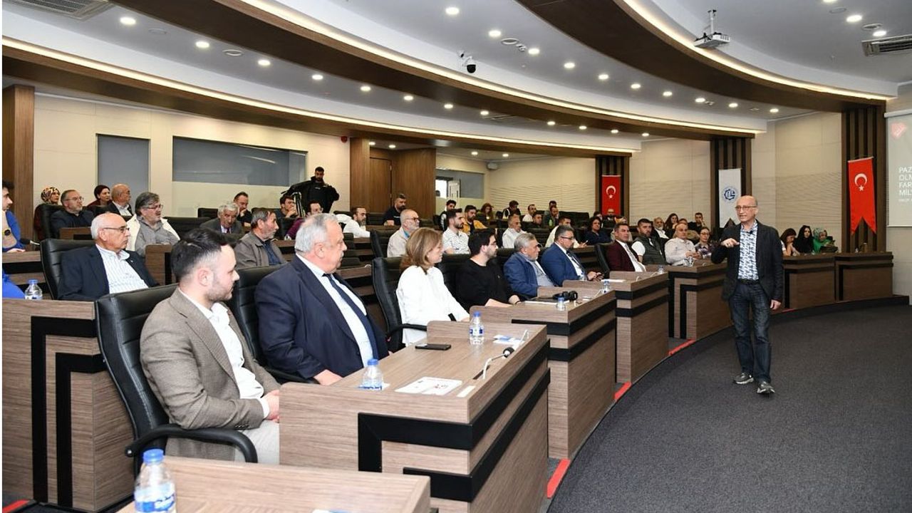 Isparta Ticaret ve Sanayi Odası’nda Markalaşma ve Finans Semineri