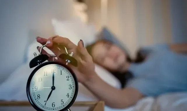 Uykusuzluk Kilo Aldırıyor: Açlık Hormonları Tetikleniyor