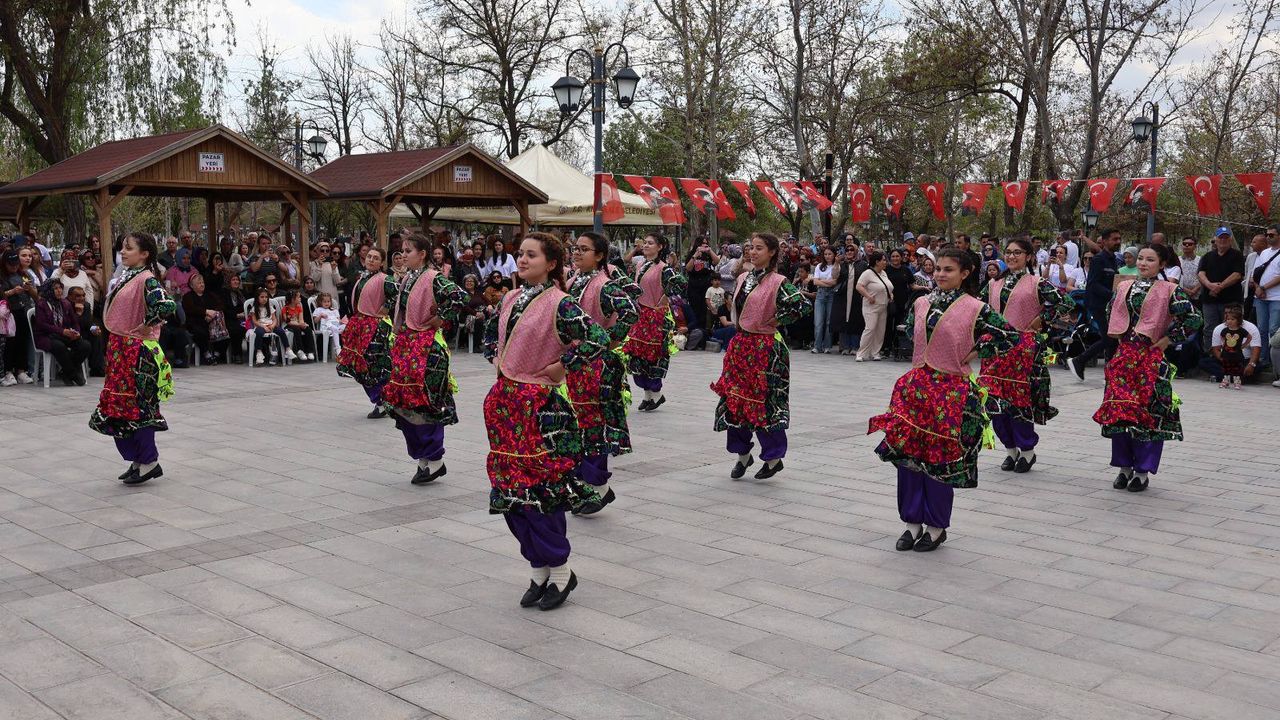 Kırıkkale Hıdırellez’i Yoğun Katılımla Kutladı