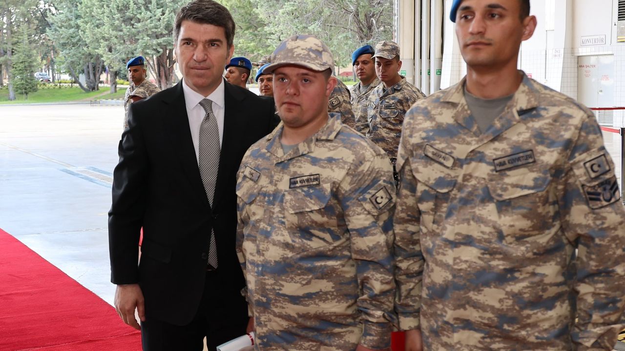 Merzifon’da Özel Bireyler Temsili Askerlik Yemini Etti