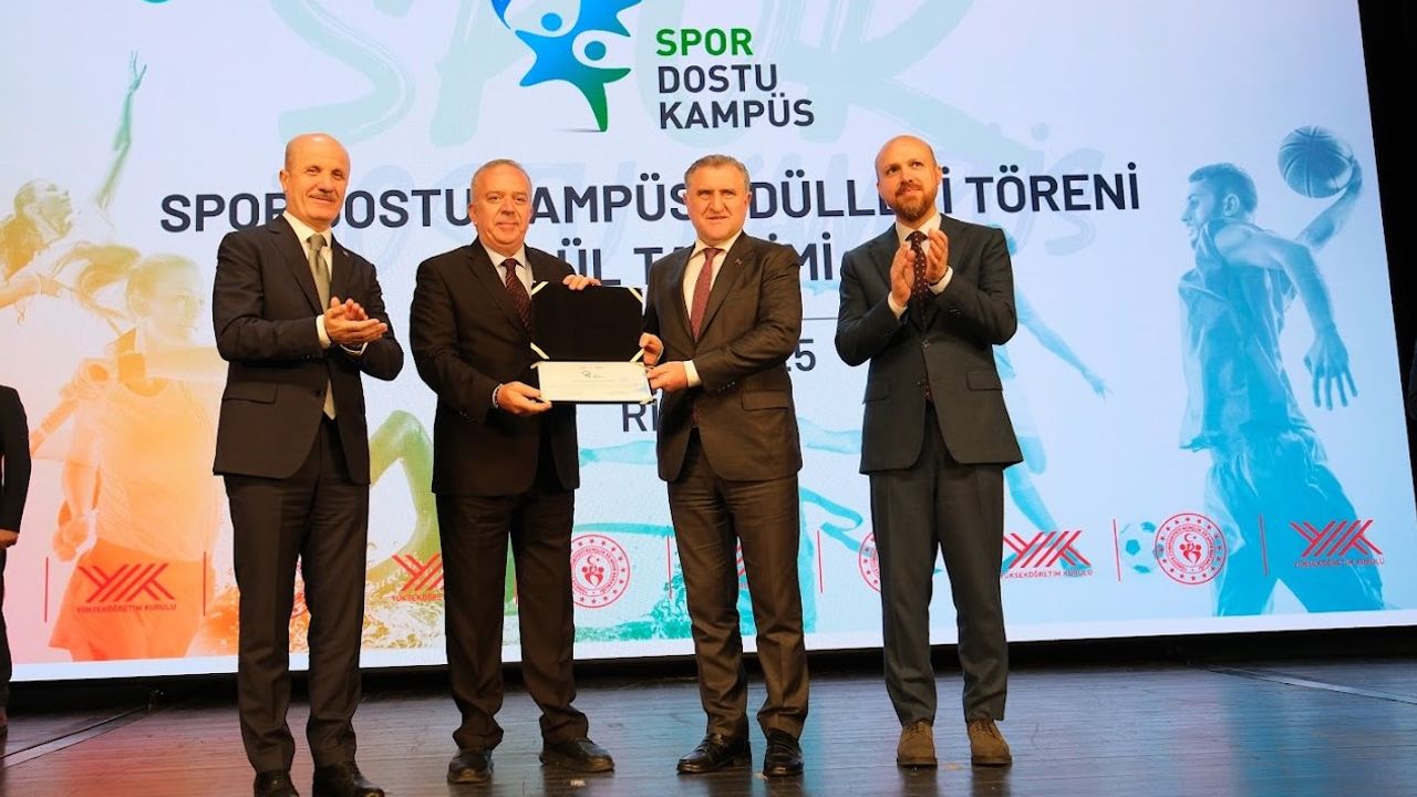 Amasya Üniversitesi YÖK Spor Dostu Kampüs Ödülü